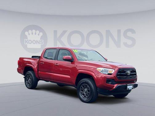2016 Toyota Tacoma SR