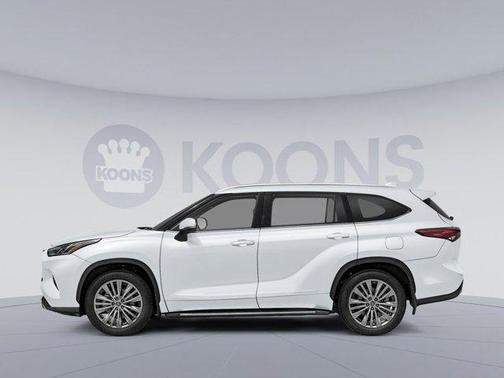 Wind Chill Pearl 2026 Toyota Highlander Hybrid Platinum