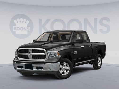 Diamond Black Crystal Pearlcoat 2019 RAM 1500 Classic Warlock Quad Cab 4x4 6'4' Box