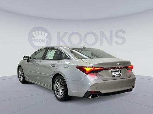 2022 Toyota Avalon Limited