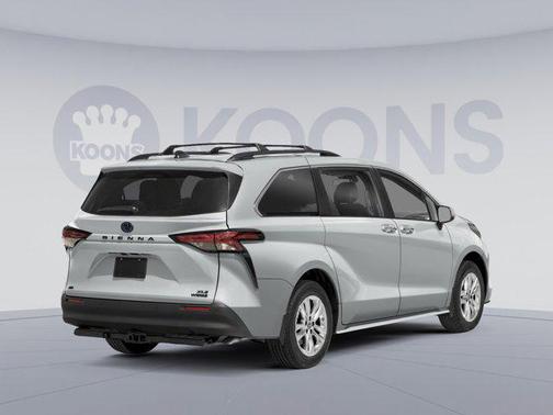 2022 Toyota Sienna XLE