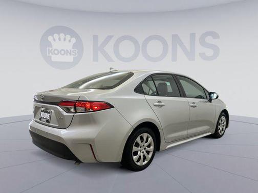 Classic Silver Metallic 2024 Toyota Corolla LE