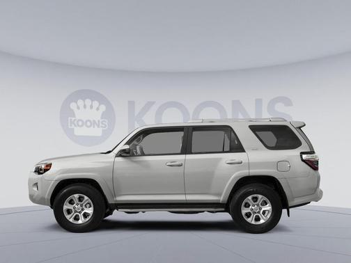 Classic Silver Metallic 2019 Toyota 4Runner SR5