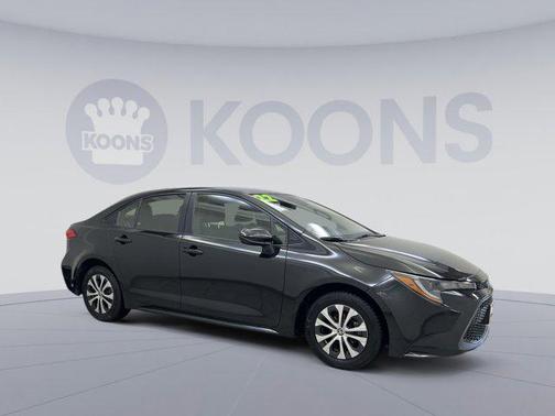 2022 Toyota Corolla Hybrid LE