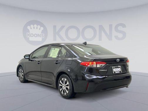 2022 Toyota Corolla Hybrid LE