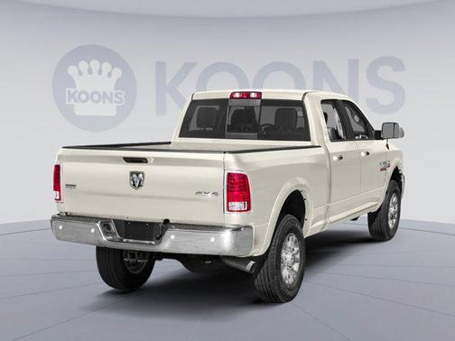 2018 RAM 2500 Laramie Crew Cab 4x4 6'4' Box