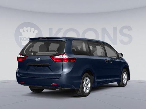 2018 Toyota Sienna XLE