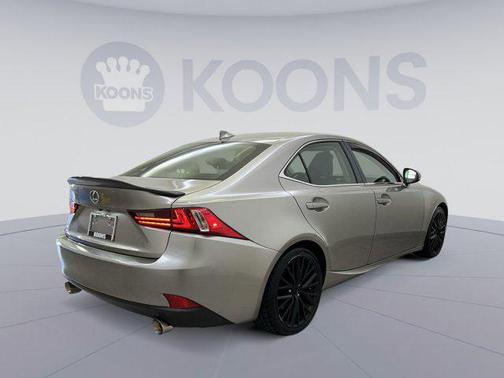 2016 Lexus IS 300 Base
