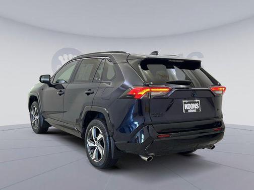 2023 Toyota RAV4 Prime SE