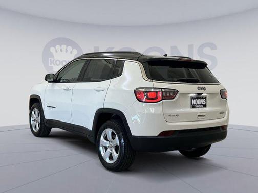 White Clearcoat 2018 Jeep Compass Latitude