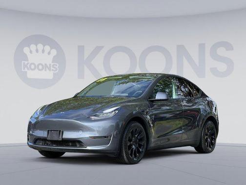 2023 Tesla Model Y Long Range Dual Motor All-Wheel Drive