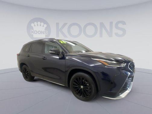 2025 Toyota Highlander XSE