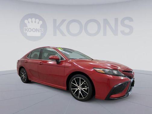 2021 Toyota Camry SE