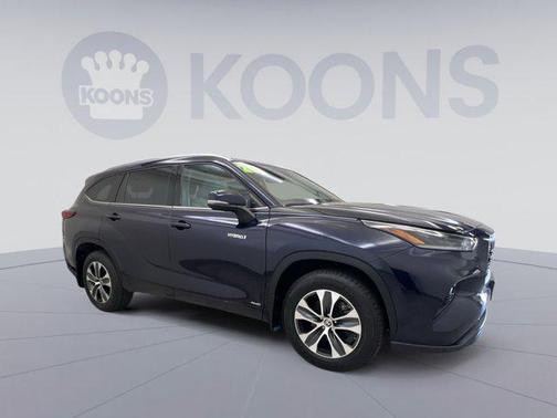 2021 Toyota Highlander Hybrid XLE