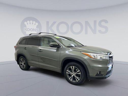2016 Toyota Highlander XLE