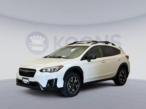 Crystal White Pearl 2019 Subaru Crosstrek 2.0i