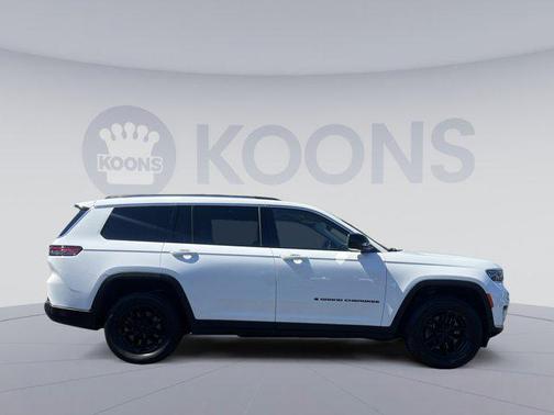 2021 Jeep Grand Cherokee L Laredo