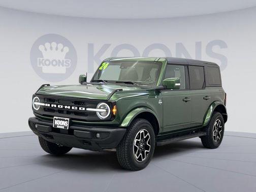 2024 Ford Bronco Outer Banks