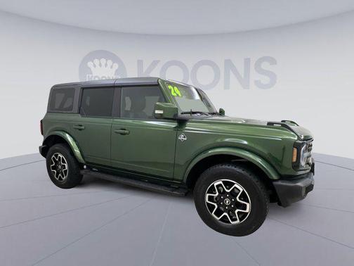 2024 Ford Bronco Outer Banks