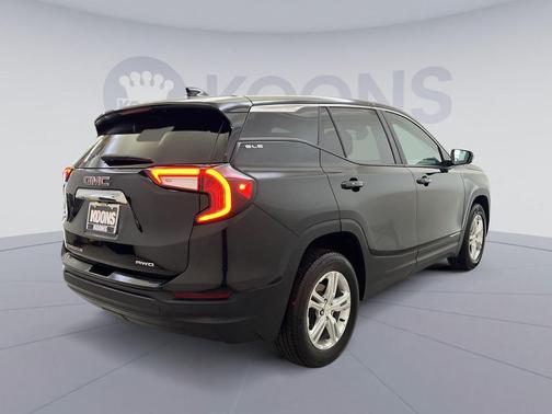 Ebony Twilight Metallic 2024 GMC Terrain SLE
