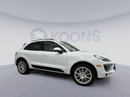 2018 Porsche Macan Base