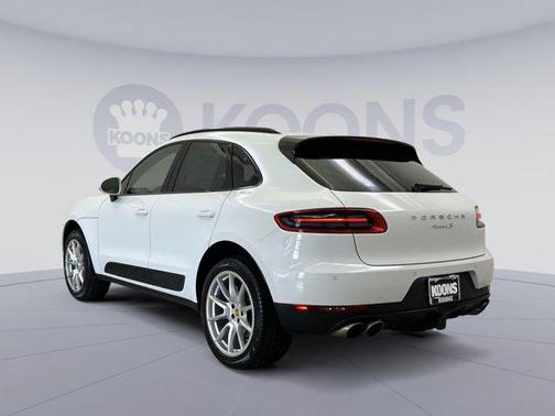 2018 Porsche Macan Base