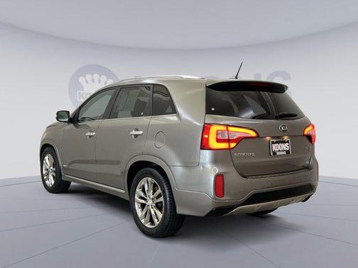 Titanium Silver 2014 Kia Sorento SX