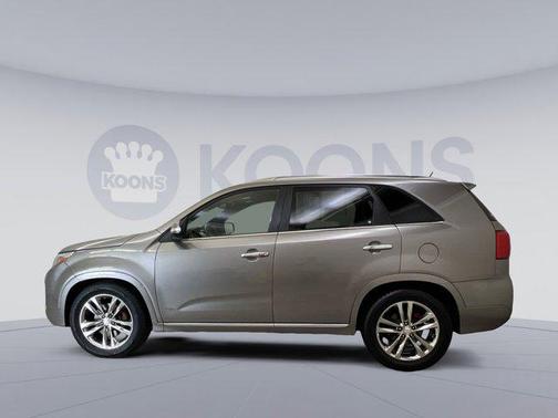 Titanium Silver 2014 Kia Sorento SX