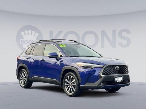 2022 Toyota Corolla Cross XLE