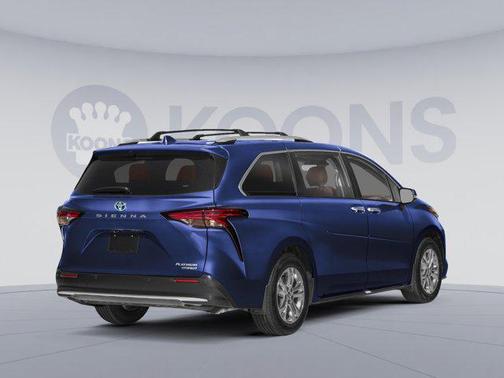 2025 Toyota Sienna Platinum