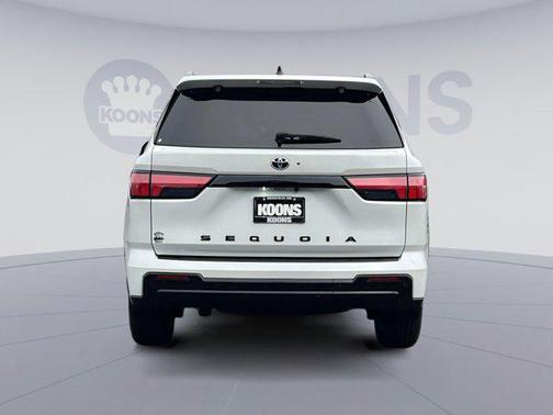 2023 Toyota Sequoia Platinum