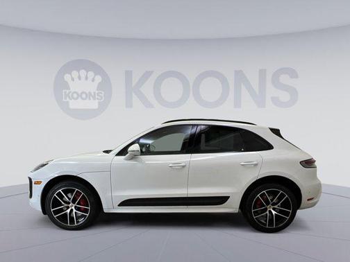 2022 Porsche Macan S