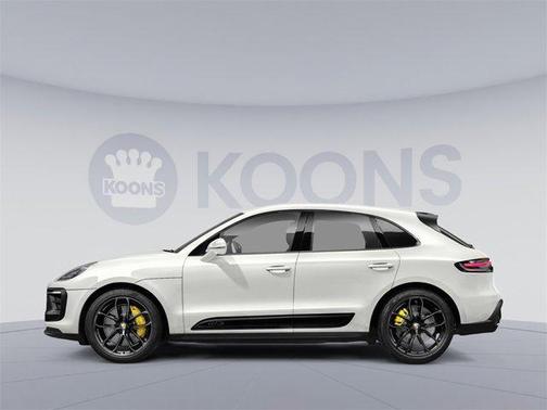 2022 Porsche Macan S