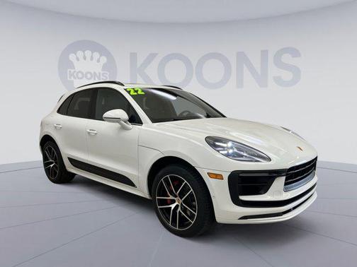 2022 Porsche Macan S