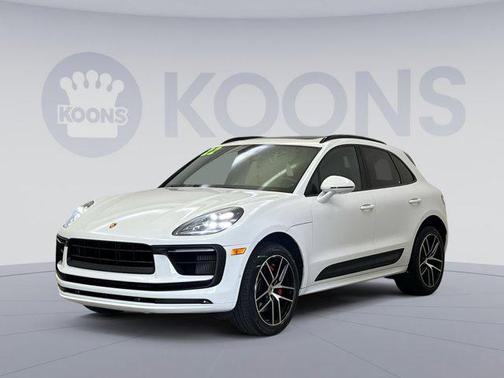 2022 Porsche Macan S