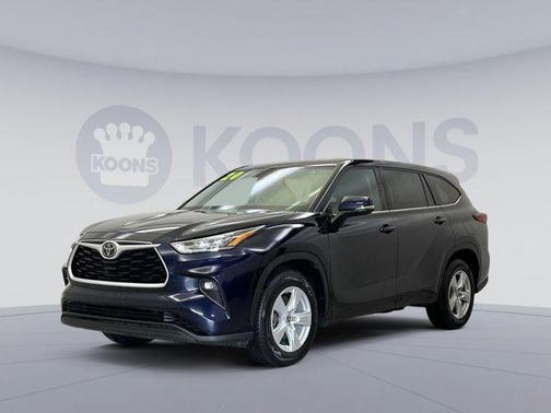 2020 Toyota Highlander LE