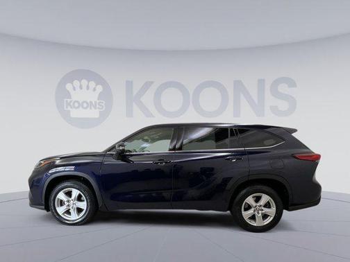 2020 Toyota Highlander LE