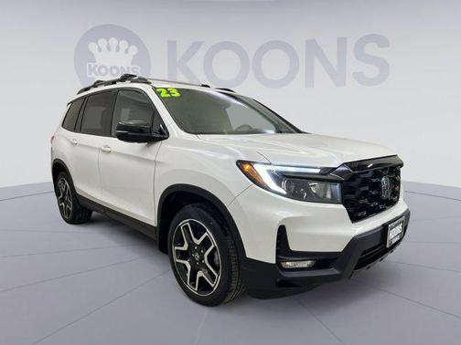 2023 Honda Passport AWD Elite