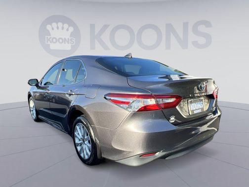 2020 Toyota Camry LE