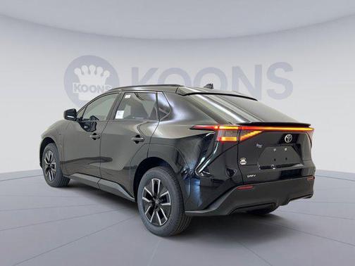 2026 Toyota bZ XLE Plus