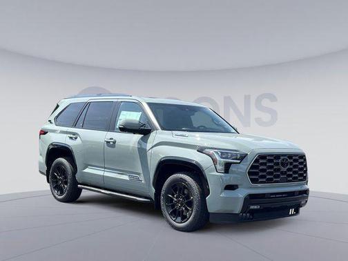 2025 Toyota Sequoia Platinum