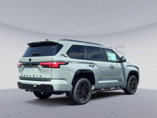 2025 Toyota Sequoia Platinum