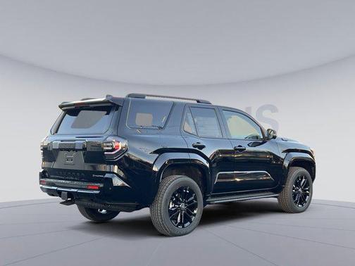 2026 Toyota 4Runner Hybrid Platinum