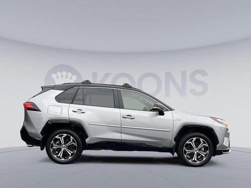 2024 Toyota RAV4 Prime XSE