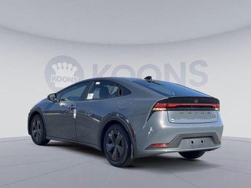 2026 Toyota Prius LE