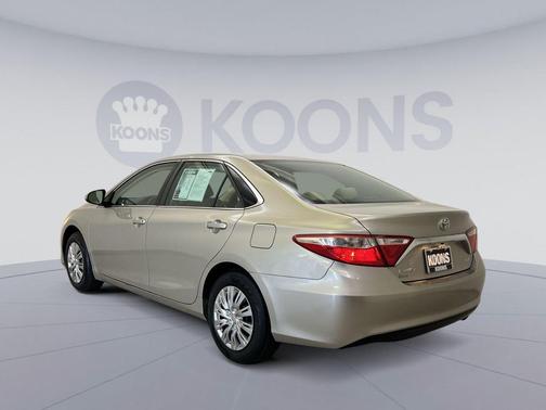 Creme Brulee 2017 Toyota Camry LE