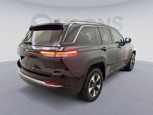 2023 Jeep Grand Cherokee 4xe Base