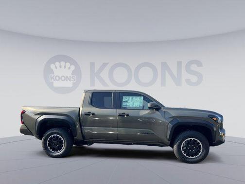 2025 Toyota Tacoma TRD Off-Road