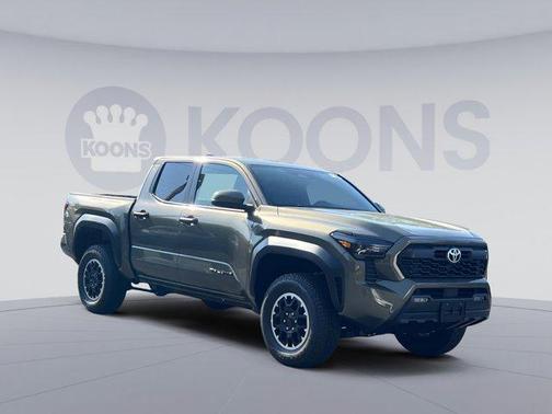 2025 Toyota Tacoma TRD Off-Road