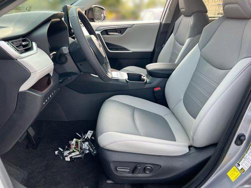2025 Toyota RAV4 Hybrid Limited